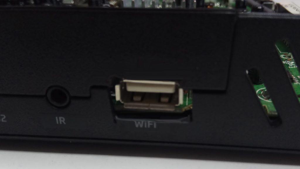 Puerto usb añadido receptor engel