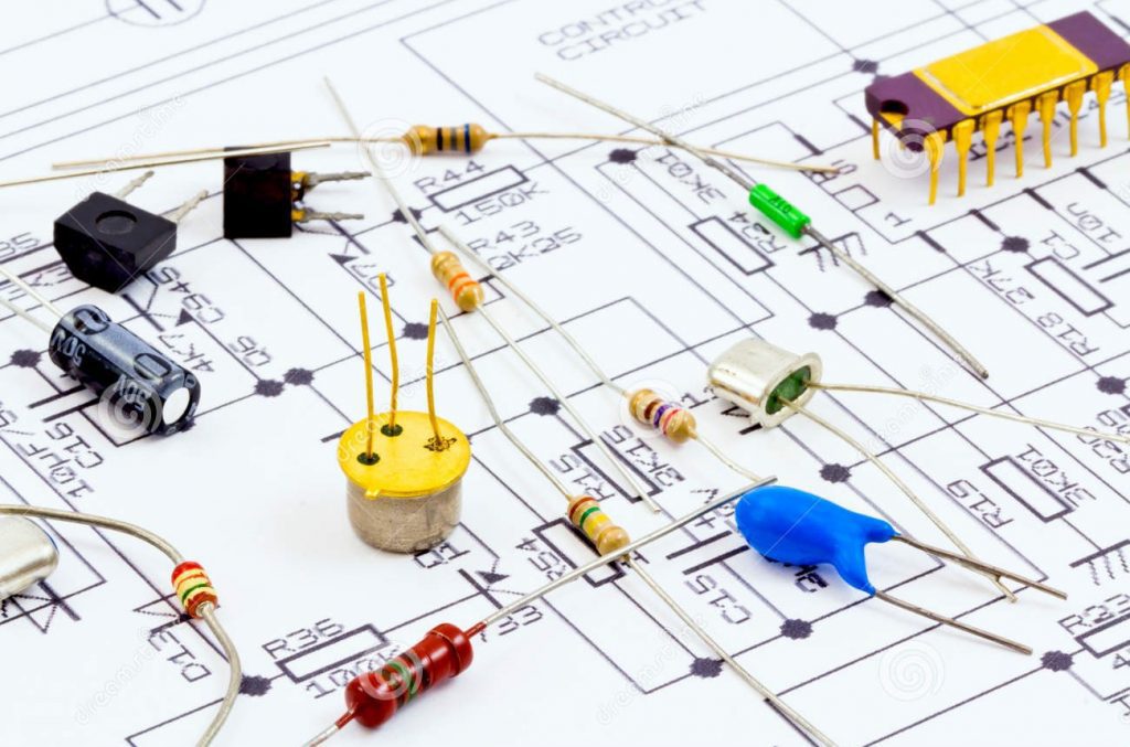 Esquema y componentes electrónicos